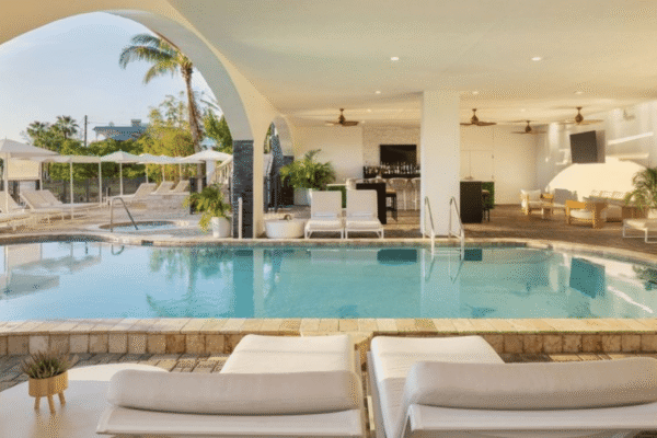 Hotel Zamora Pool Deck