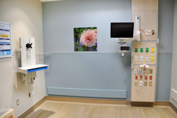 ICU Room2